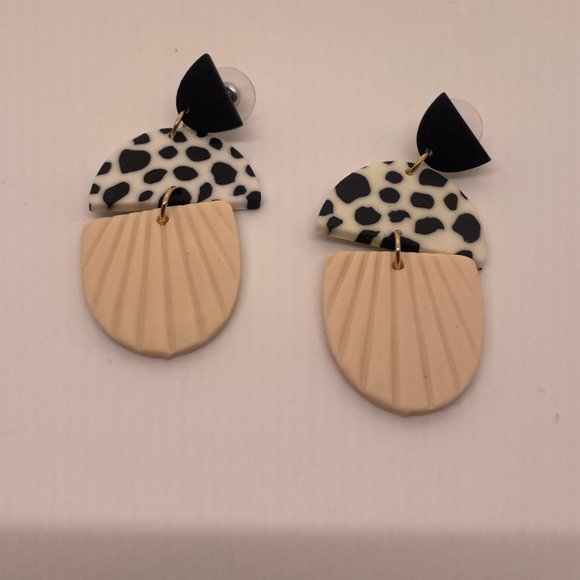 ⭐️✨✨FREE Clay Polka Dot Boho Peasant Hipster Shell Hippie Art Deco Farm Earrings - Picture 5 of 8